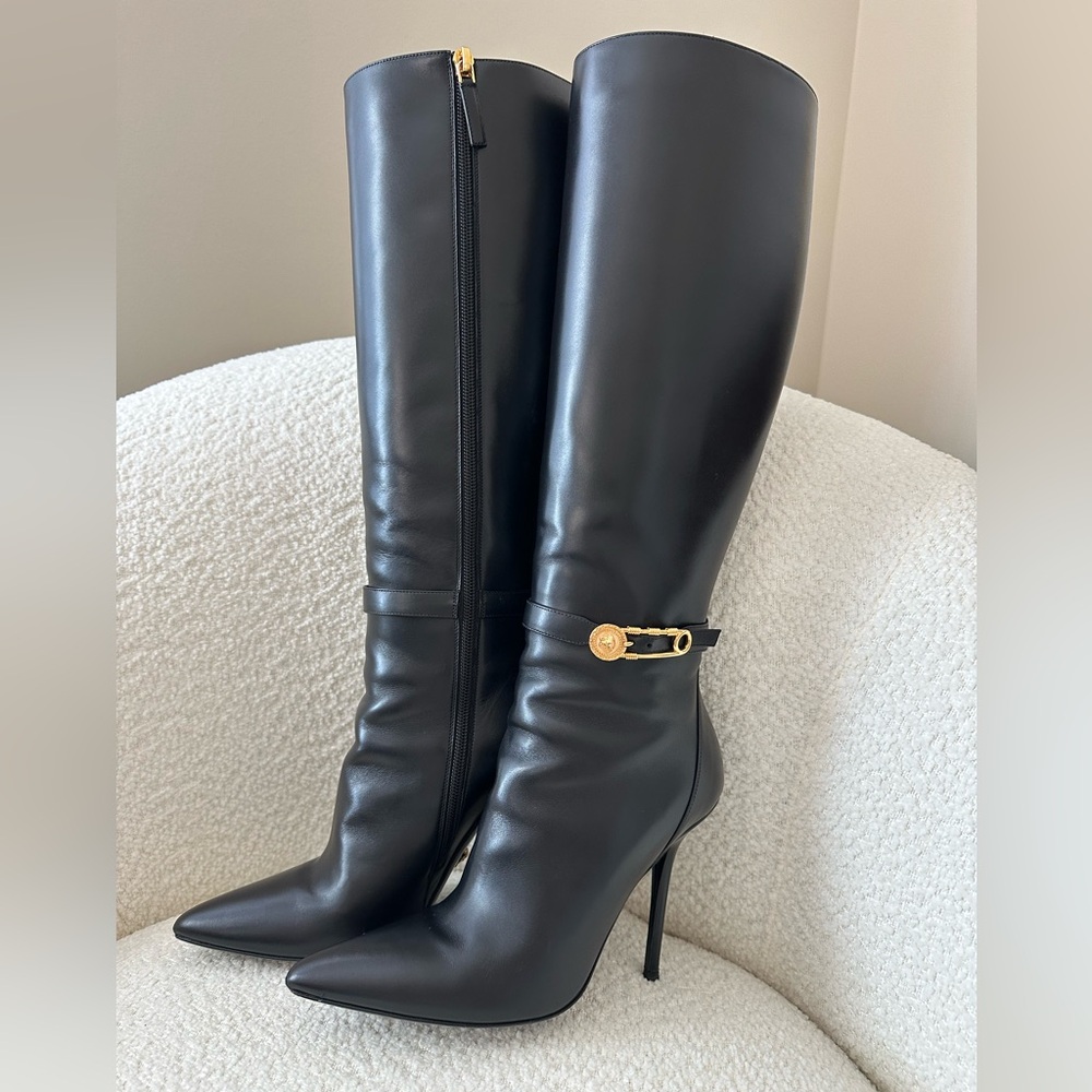 Versace Safety Pin 110 Black Leather Knee-High Stiletto Boots EU 36.5